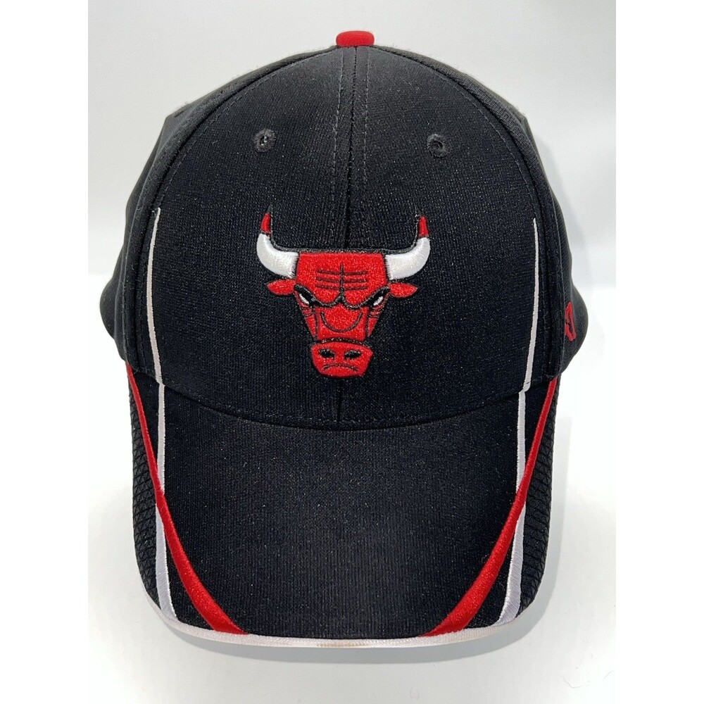 Chicago Bulls 47 Brand NBA Baseball Cap Black w/Red & White Bill Vintage Styling
